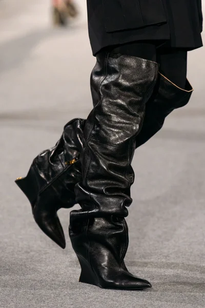 Look 98